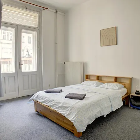 Guest house Station Near Main Train Station Prague